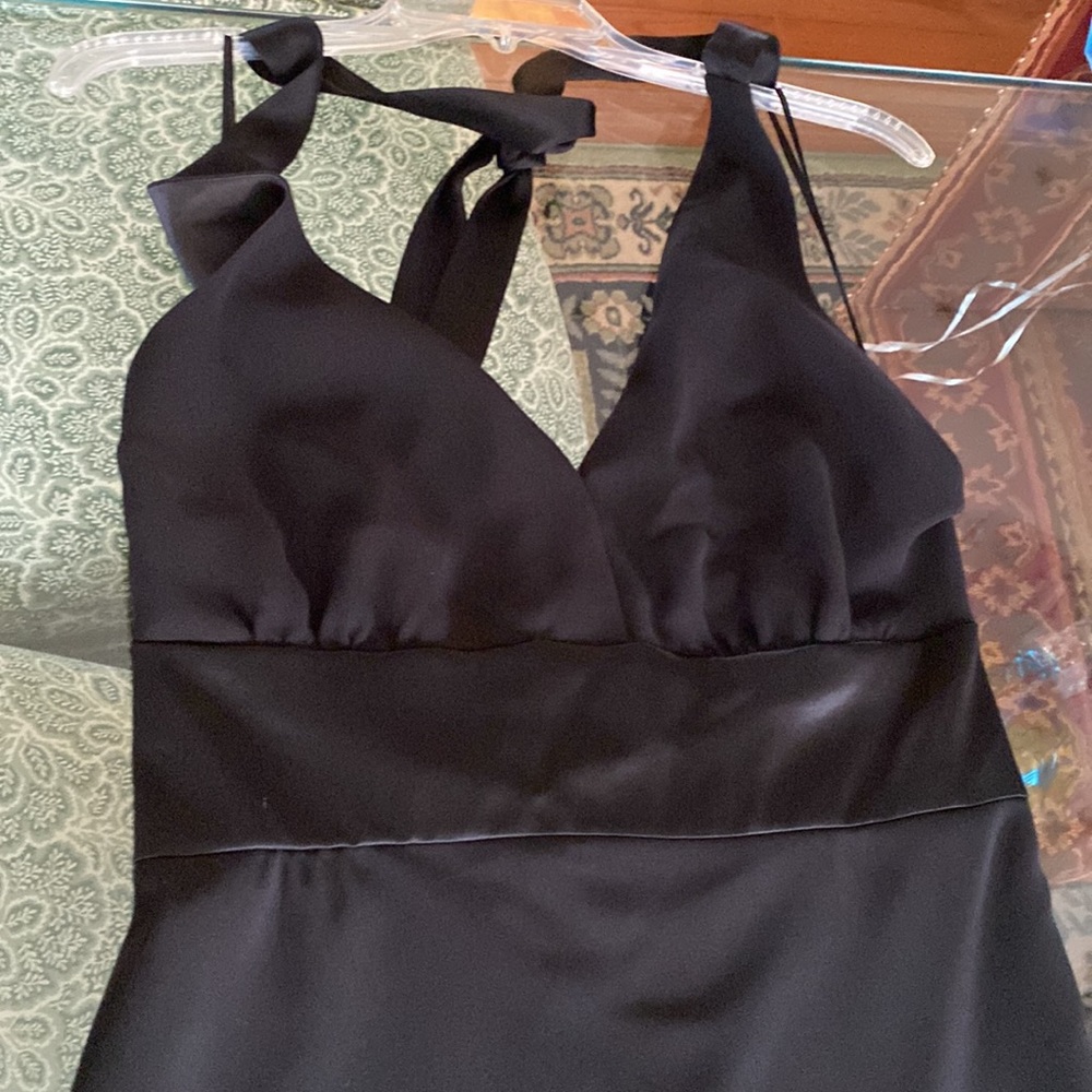 Jones New York Dress. - Picture 2 of 5